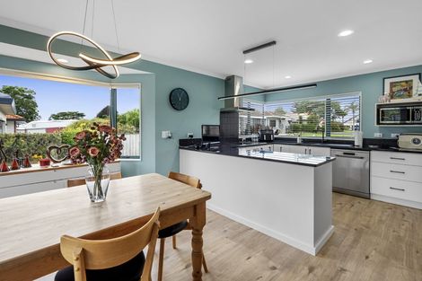 Photo of property in 6 Whakaruru Place, Matua, Tauranga, 3110