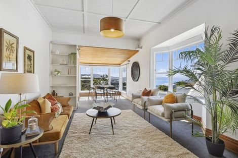 Photo of property in 34 Connaught Terrace, Brooklyn, Wellington, 6021