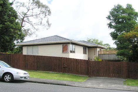 Photo of property in 20 Gallony Avenue, Massey, Auckland, 0614