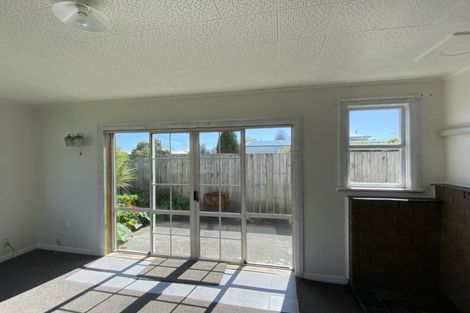 Photo of property in 9 Peel Street, Westport, 7825