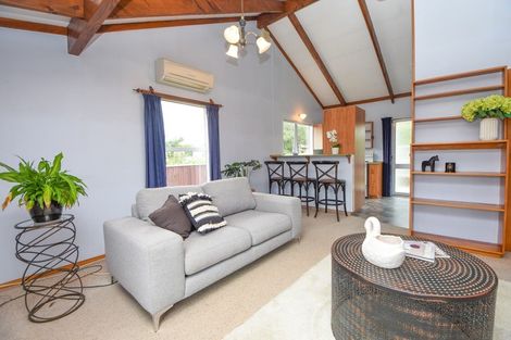 Photo of property in 51a Fisher Place, Carterton, 5713