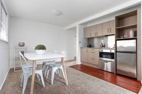 Photo of property in 4/11 Sentinel Road, Herne Bay, Auckland, 1011