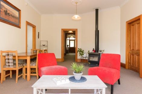 Photo of property in 102 Arthur Street, Blenheim, 7201