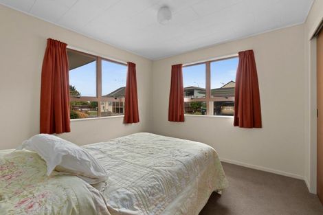 Photo of property in 1/3 Church Road, Taradale, Napier, 4112