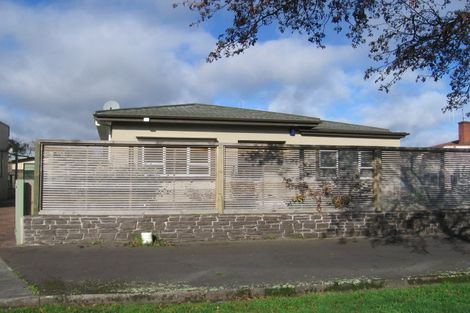 Photo of property in 32 Rongopai Street, Palmerston North, 4414