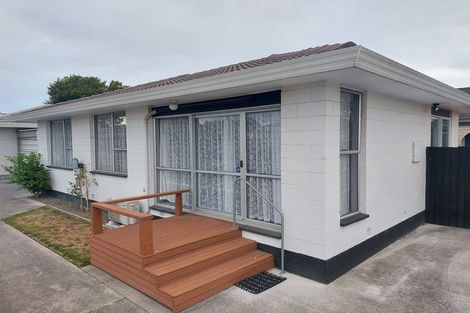 Photo of property in 1/50 Chipping Lane, Redwood, Christchurch, 8051