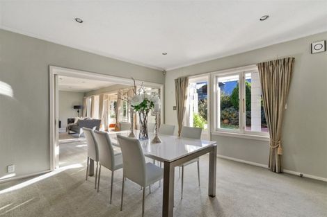 Photo of property in 147 Straven Road, Fendalton, Christchurch, 8014