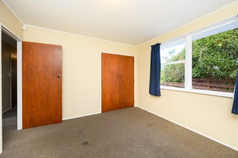 Photo of property in 98 Apollo Parade, Milson, Palmerston North, 4414