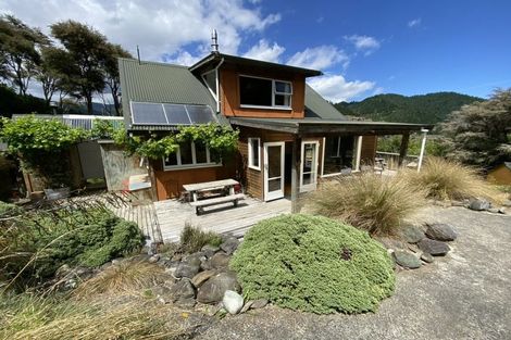 Photo of property in 18a Sharlands Road, Maitai, Nelson, 7010
