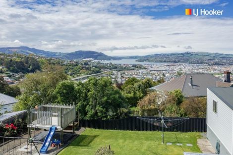 Photo of property in 16 Nottingham Crescent, Calton Hill, Dunedin, 9012