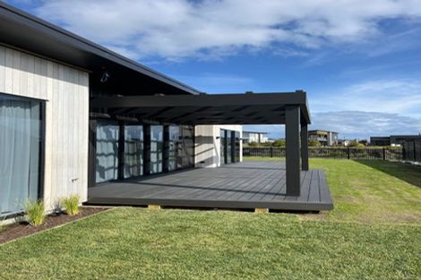 Photo of property in 44 Ngaru Crescent, Wharewaka, Taupo, 3330