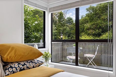 Photo of property in 2/88 Lauderdale Road, Birkdale, Auckland, 0626