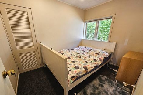 Photo of property in 223 Woodlands Park Road, Titirangi, Auckland, 0604