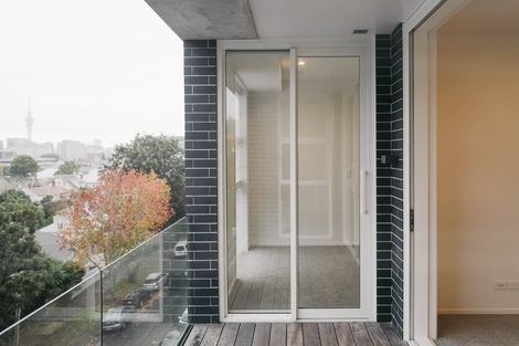 Photo of property in 503/246 Khyber Pass Road, Grafton, Auckland, 1023