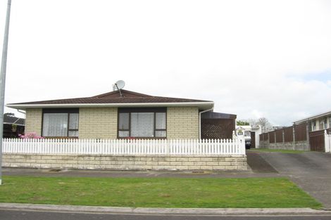 Photo of property in 28 Rahiri Street, Waitara, 4320