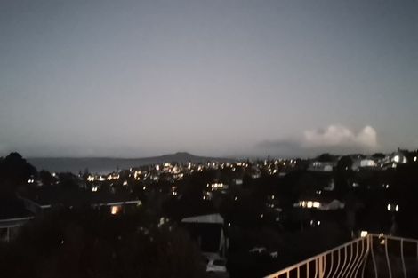 Photo of property in 1 Wisteria Way, Mairangi Bay, Auckland, 0630