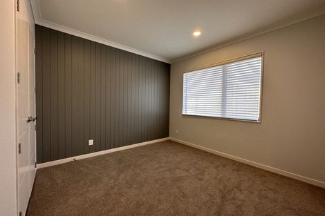 Photo of property in 13 Cara Avenue, Kumeu, 0810