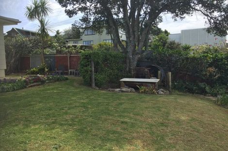 Photo of property in 18 Olsen Avenue, Mangawhai Heads, Mangawhai, 0505