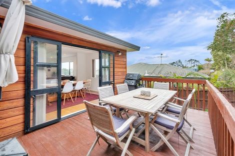 Photo of property in 2/13 Delamare Court, Sunnynook, Auckland, 0632