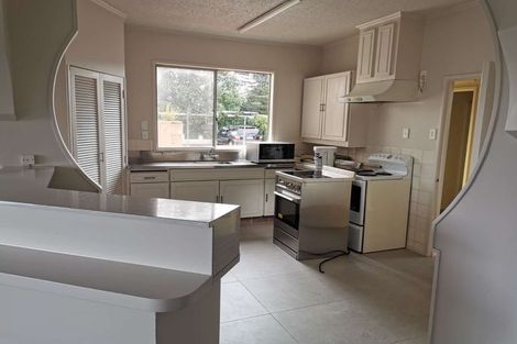 Photo of property in 3 Brook Street, Milford, Auckland, 0620