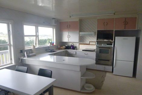 Photo of property in 25 Breton Grove, Kingston, Wellington, 6021