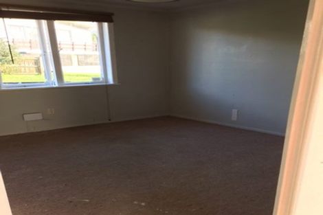 Photo of property in 62 Woodglen Road, Glen Eden, Auckland, 0602