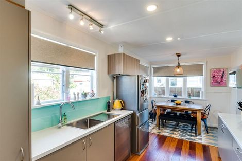 Photo of property in 143 Nuffield Avenue, Marewa, Napier, 4110