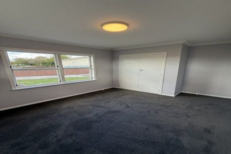 Photo of property in 10 Ross Street, Levin, 5510