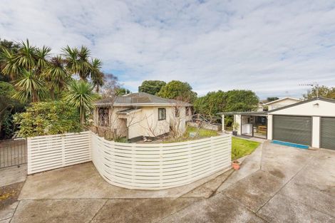 Photo of property in 15 Carter Crescent, Awapuni, Palmerston North, 4412