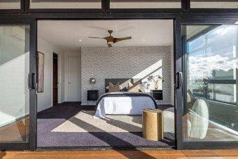 Photo of property in 1 Weona Place, Westmere, Auckland, 1022