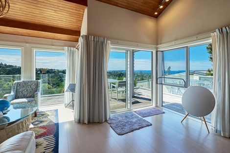 Photo of property in 17 Putini Road, Mangere Bridge, Auckland, 2022