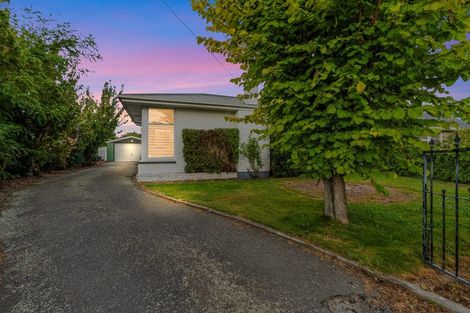 Photo of property in 11 Jarrow Place, Halswell, Christchurch, 8025