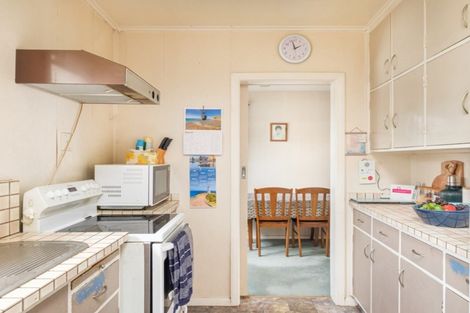 Photo of property in 65 Daphne Street, Outer Kaiti, Gisborne, 4010