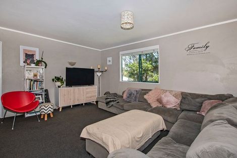Photo of property in 37 Station Road, Te Kamo, Whangarei, 0112