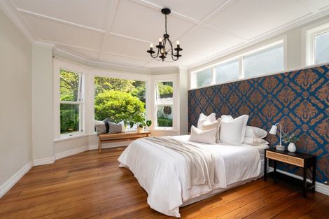 Photo of property in 55 Milton Road, Bluff Hill, Napier, 4110