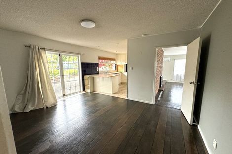 Photo of property in 18 Roysfield Lane, Sunnyhills, Auckland, 2010