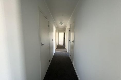 Photo of property in 13 Abel Tasman Avenue, Henderson, Auckland, 0610