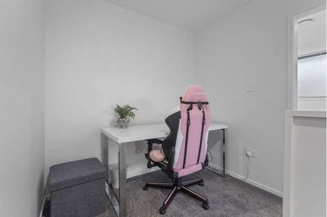 Photo of property in 2/324 Oxford Terrace, Avalon, Lower Hutt, 5011