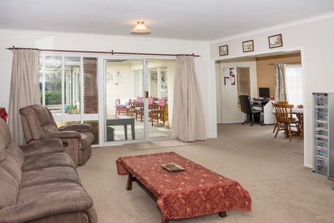 Photo of property in 14 Magnolia Avenue, Opaheke, Papakura, 2113