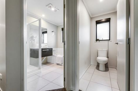 Photo of property in 3 Northbrook Glen, Flagstaff, Hamilton, 3210