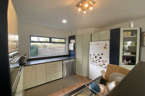 Photo of property in 1/19 Lowtherhurst Road, Massey, Auckland, 0614