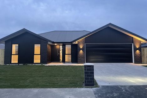 Photo of property in 4 Manggis Street, Northwood, Christchurch, 8051