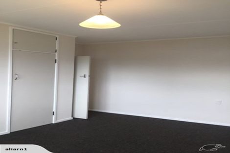 Photo of property in 104 Manawapou Road, Hawera, 4610