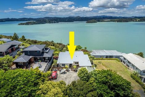 Photo of property in 34 Binnie Street, Paihia, 0200
