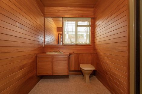 Photo of property in 14 Pine Grove, Tairua, 3508