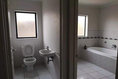 Photo of property in 7 Nottingham Drive, Hamilton East, Hamilton, 3216