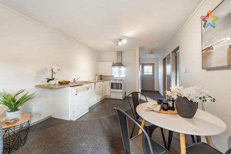 Photo of property in 6/17 Cedar Street, Maungaraki, Lower Hutt, 5010
