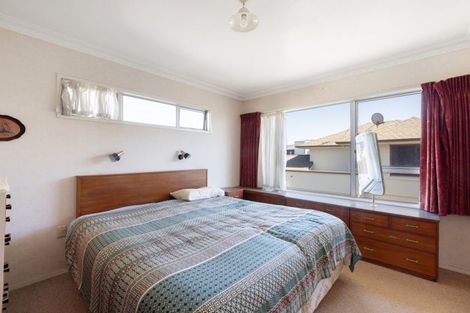 Photo of property in 128 Marine Parade, Mount Maunganui, 3116