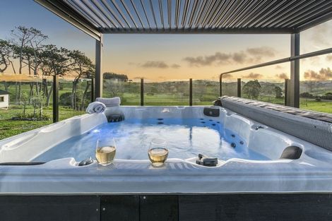 Photo of property in 857 Wainui Road, Wainui, Silverdale, 0994