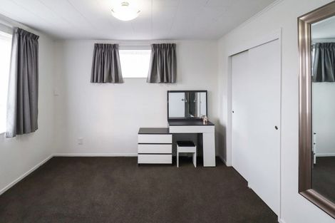 Photo of property in 35a Roband Crescent, Brown Owl, Upper Hutt, 5018